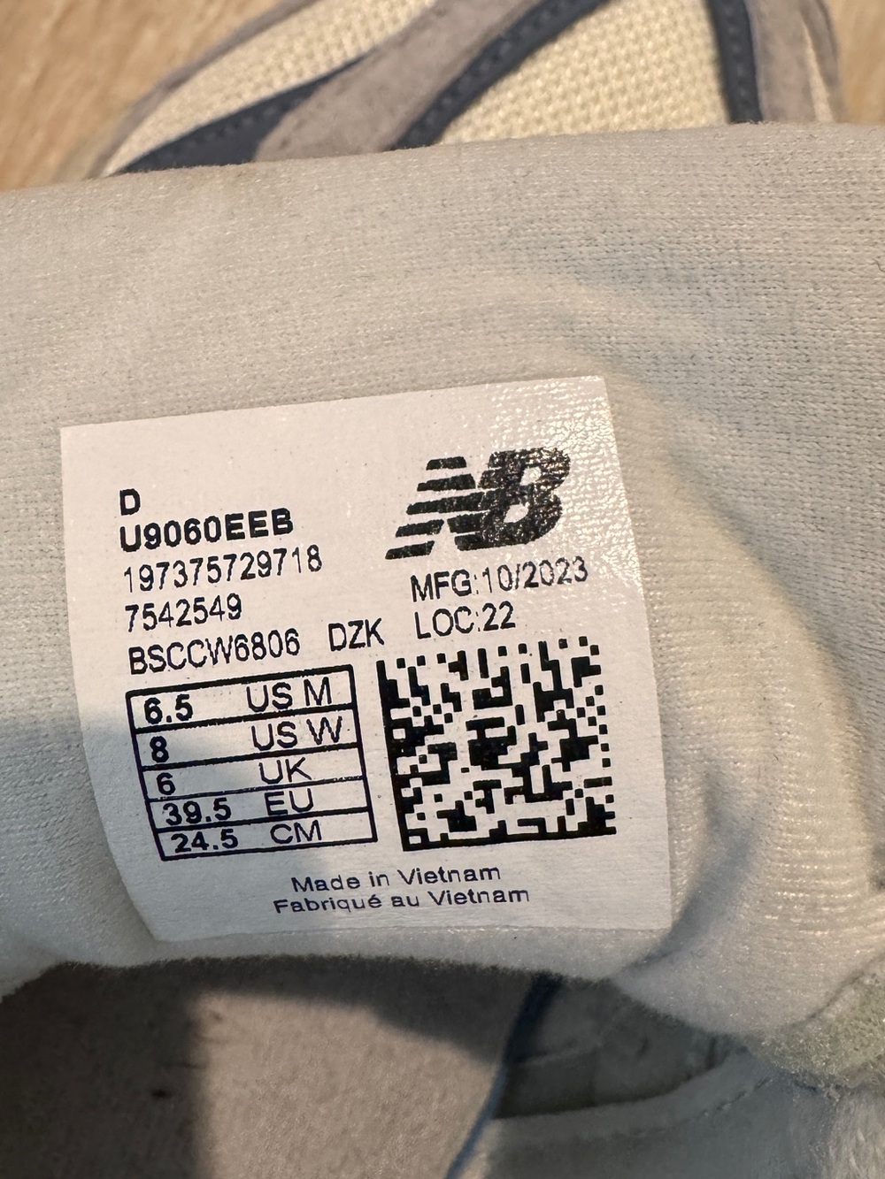 New Balance 9060 Moonrock linen - Picture 8 of 8